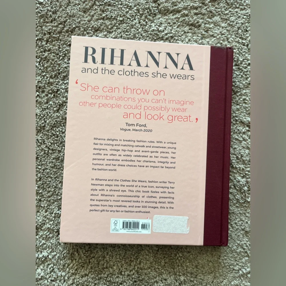 NWOT Rihanna Burgundy and Black hard back fashion book - Picture 8 of 8
